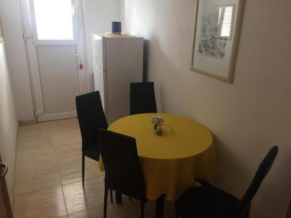 Apartments Kalajzic Pucisca Habitación foto